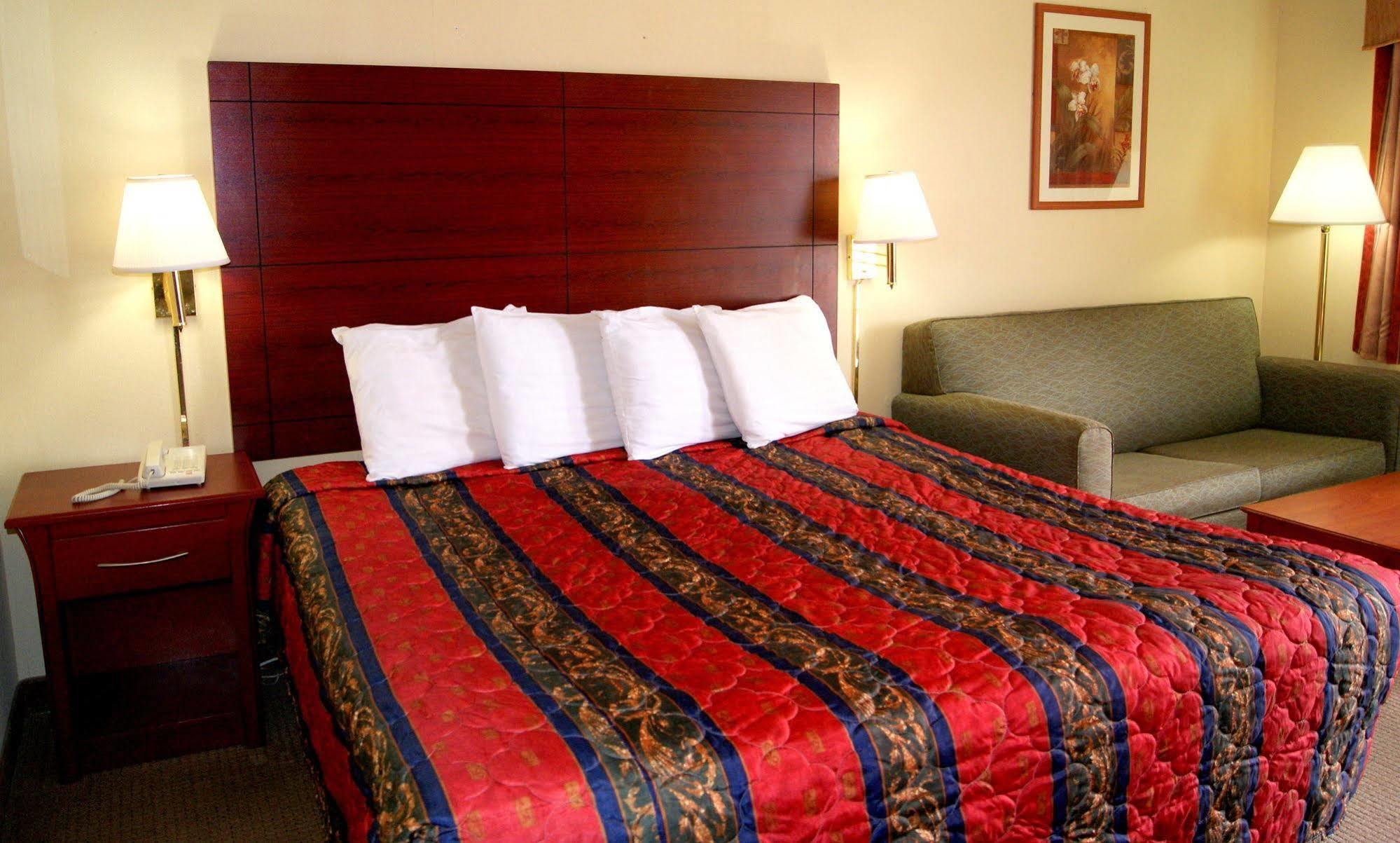 Red Carpet Inn - Натчес Екстериор снимка